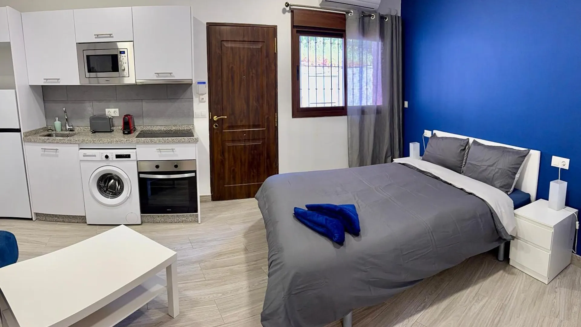 Apartamento Con Cocina Americana En Marbella Elvira location